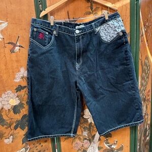 Kanji Jean shorts jorts size 44 embroidered skull gray black Y2K